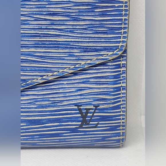 Louis Vuitton Sarah Wallet NM Epi Leather Denim Light - Picture 3 of 15